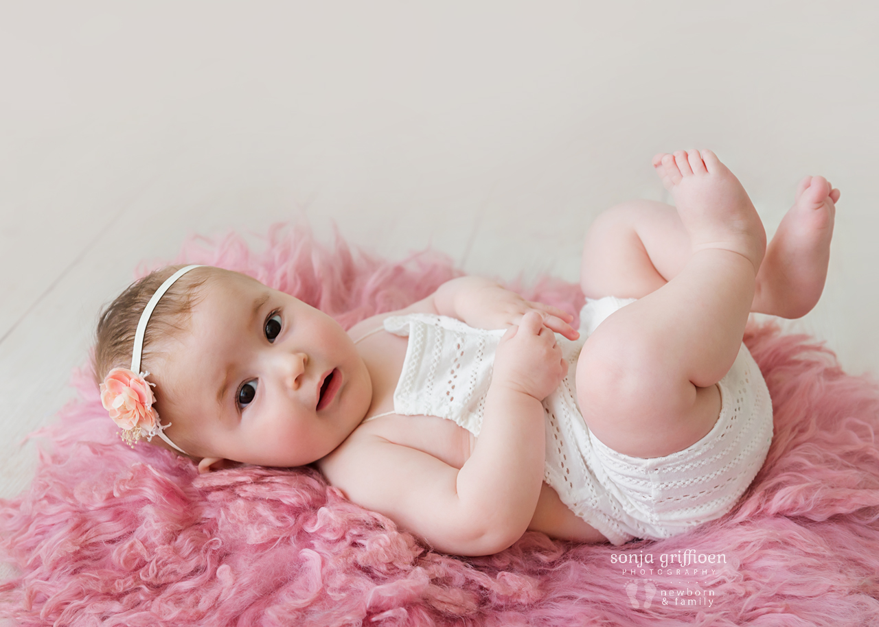 Everlyn-Milestone-Brisbane-Baby-Photography-Sonja-Griffioen-12b.jpg