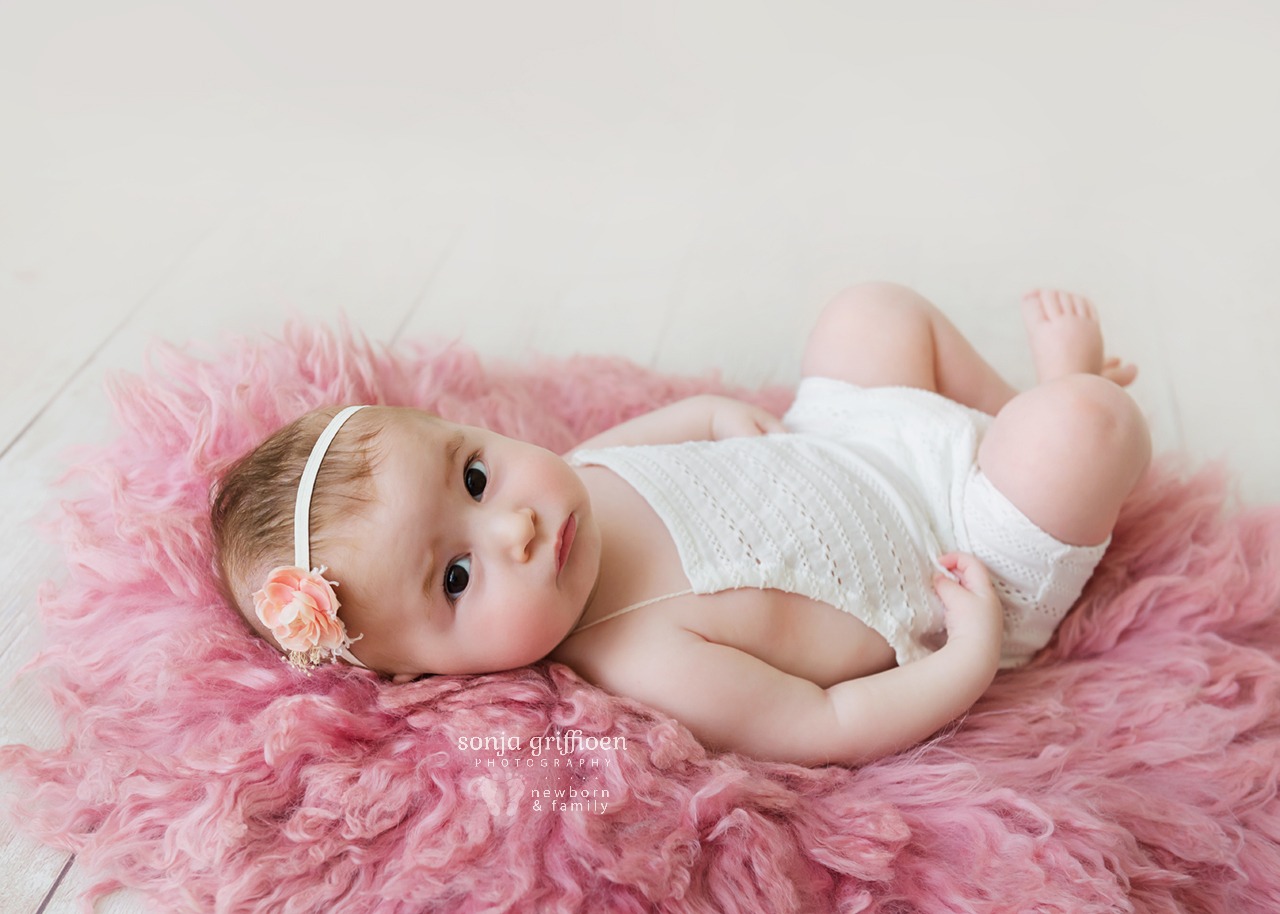 Everlyn-Milestone-Brisbane-Baby-Photography-Sonja-Griffioen-14b.jpg