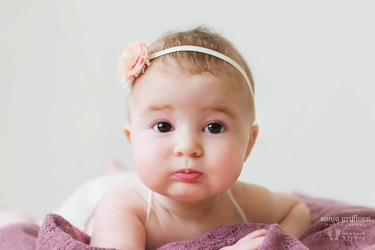 Everlyn-Milestone-Brisbane-Baby-Photography-Sonja-Griffioen-22.jpg