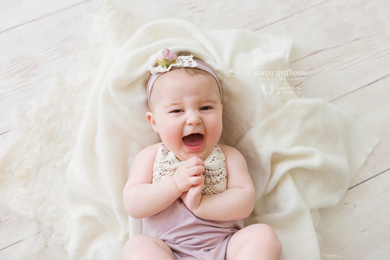 Everlyn-Milestone-Brisbane-Baby-Photography-Sonja-Griffioen-27.jpg