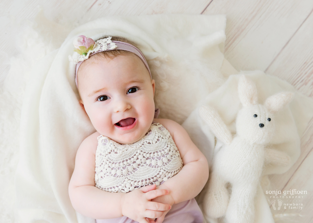 Everlyn-Milestone-Brisbane-Baby-Photography-Sonja-Griffioen-31b.jpg