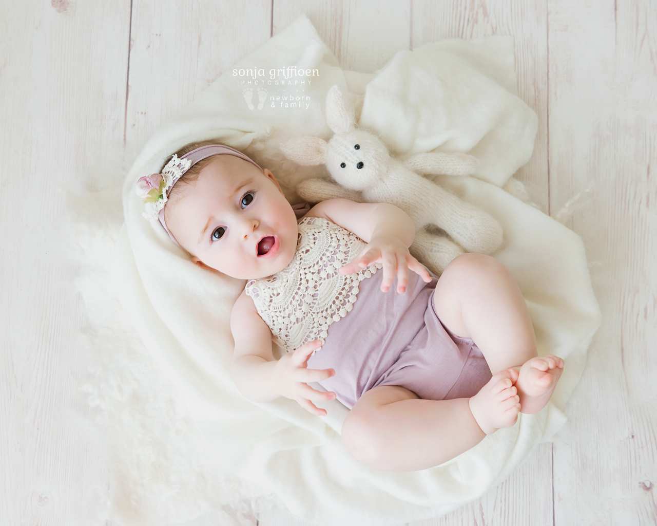 Everlyn-Milestone-Brisbane-Baby-Photography-Sonja-Griffioen-33.jpg