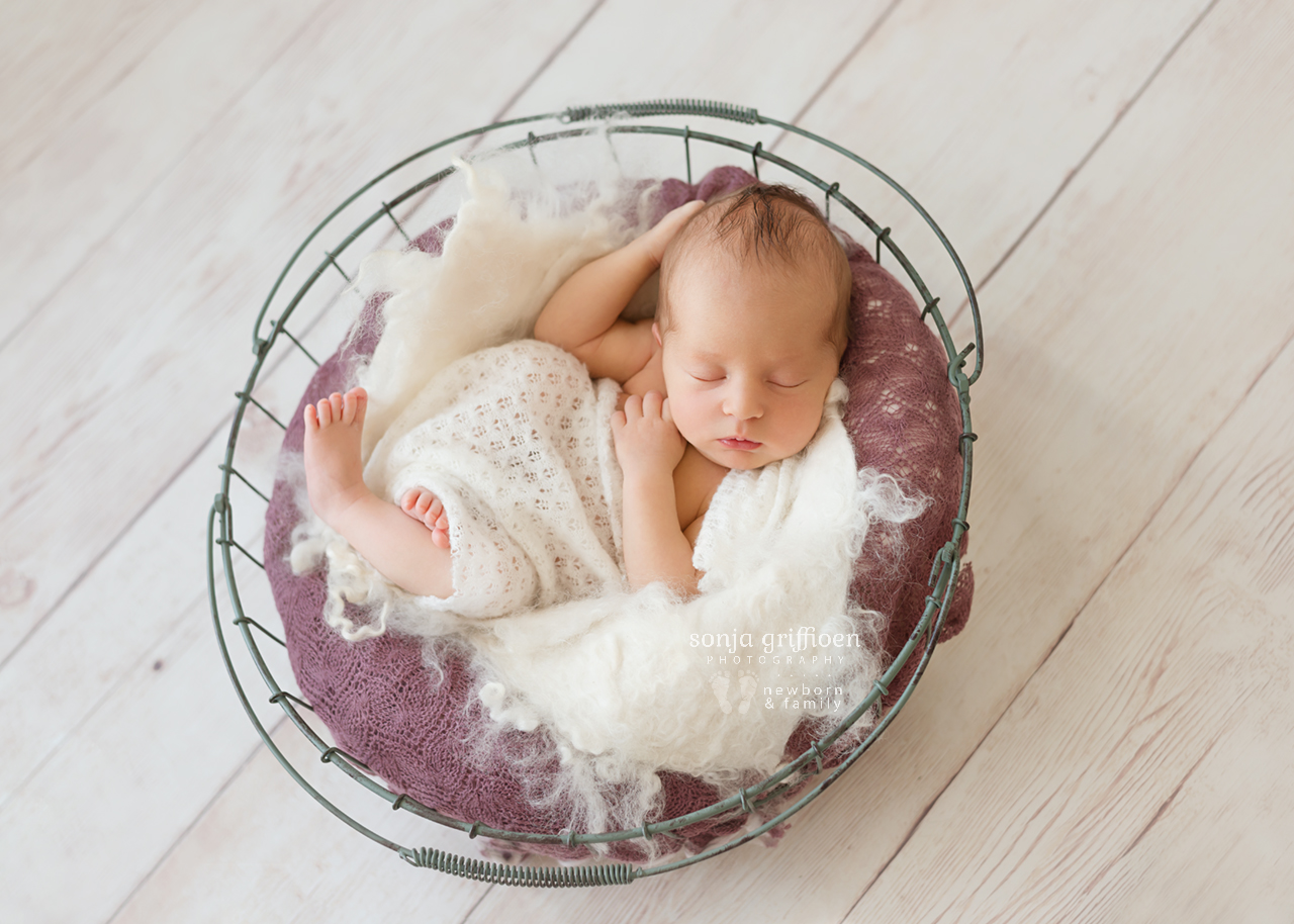 Everlyn-Newborn-Brisbane-Newborn-Photographer-Sonja-Griffioen-22.jpg