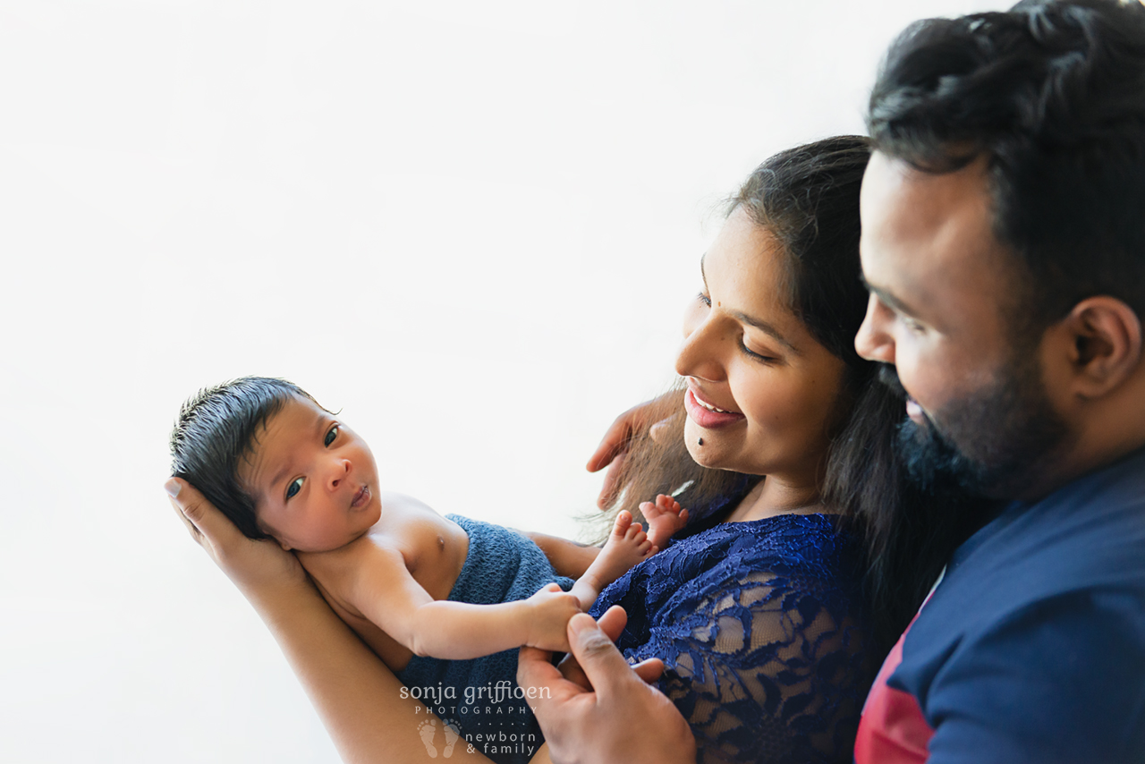 Ezekiel-Newborn-Brisbane-Newborn-Photographer-Sonja-Griffioen-15.jpg