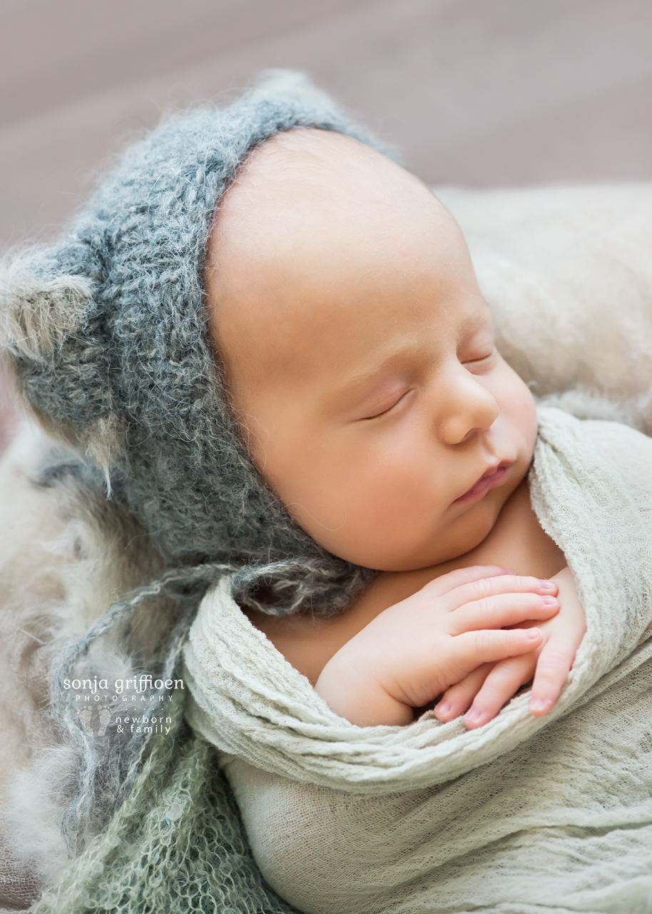 Fletcher-Newborn-Brisbane-Newborn-Photographer-Sonja-Griffioen-37.jpg