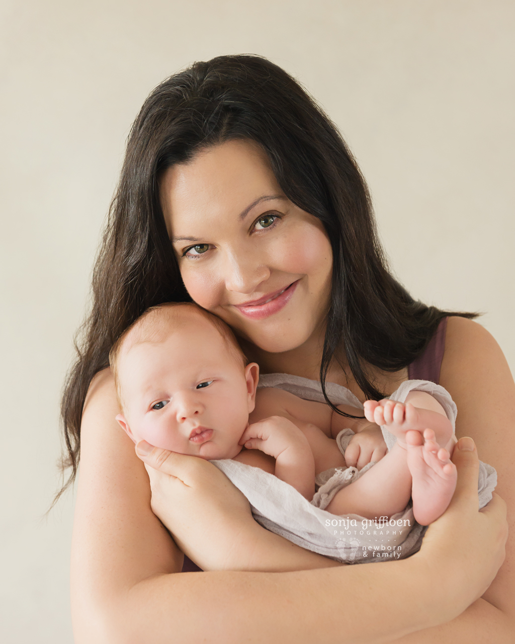 Flynn-Newborn-Brisbane-Newborn-Photographer-Sonja-Griffioen-02.jpg
