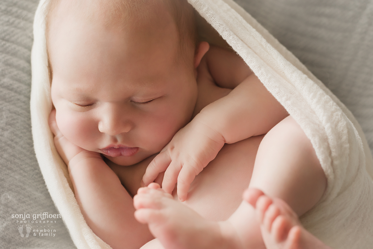 Flynn-Newborn-Brisbane-Newborn-Photographer-Sonja-Griffioen-30.jpg