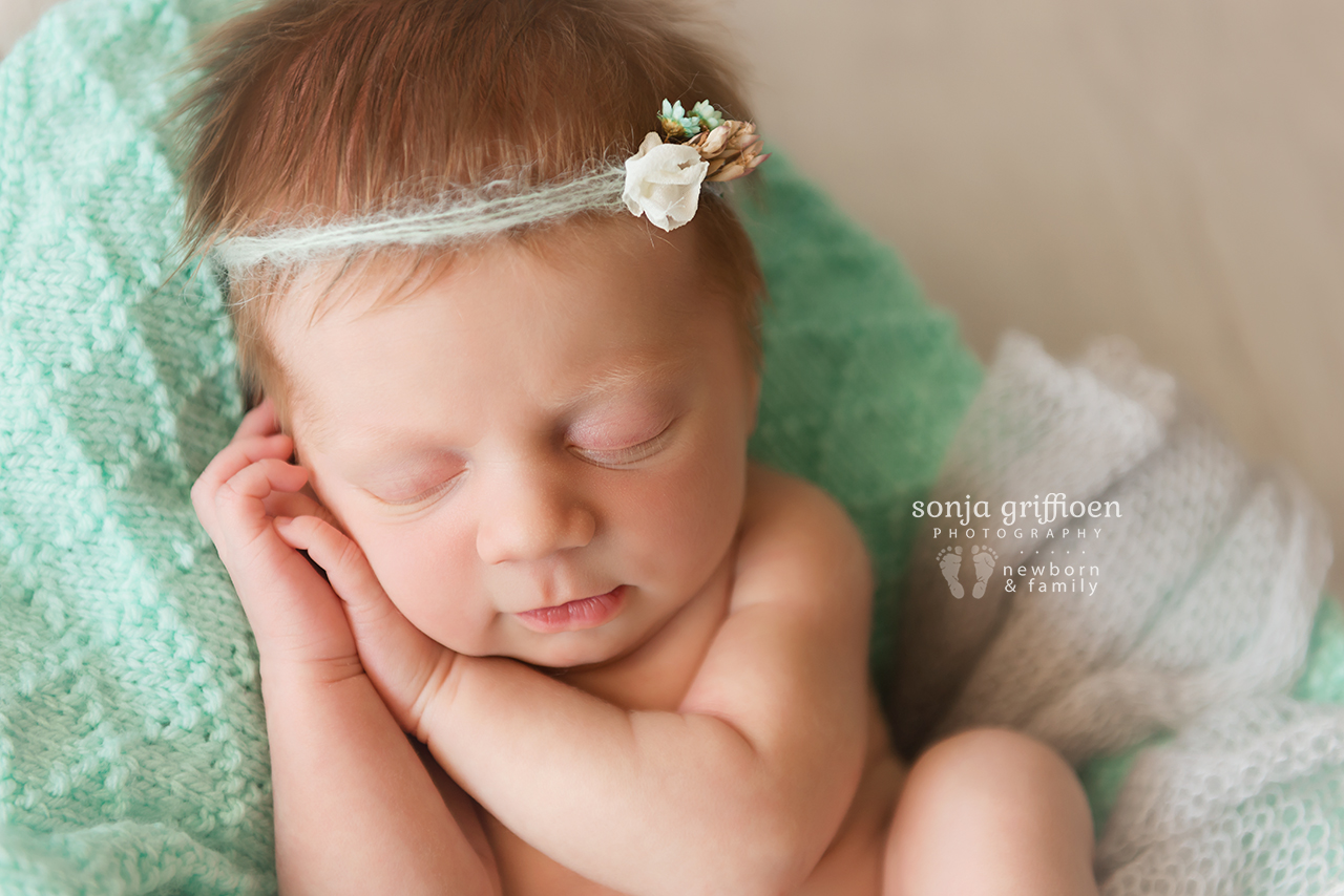 Freya-Newborn-Brisbane-Newborn-Photographer-Sonja-Griffioen-03.jpg