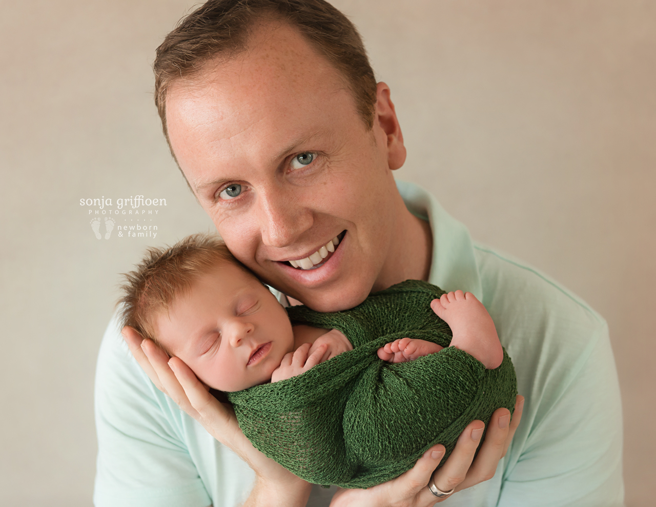 Freya-Newborn-Brisbane-Newborn-Photographer-Sonja-Griffioen-07.jpg