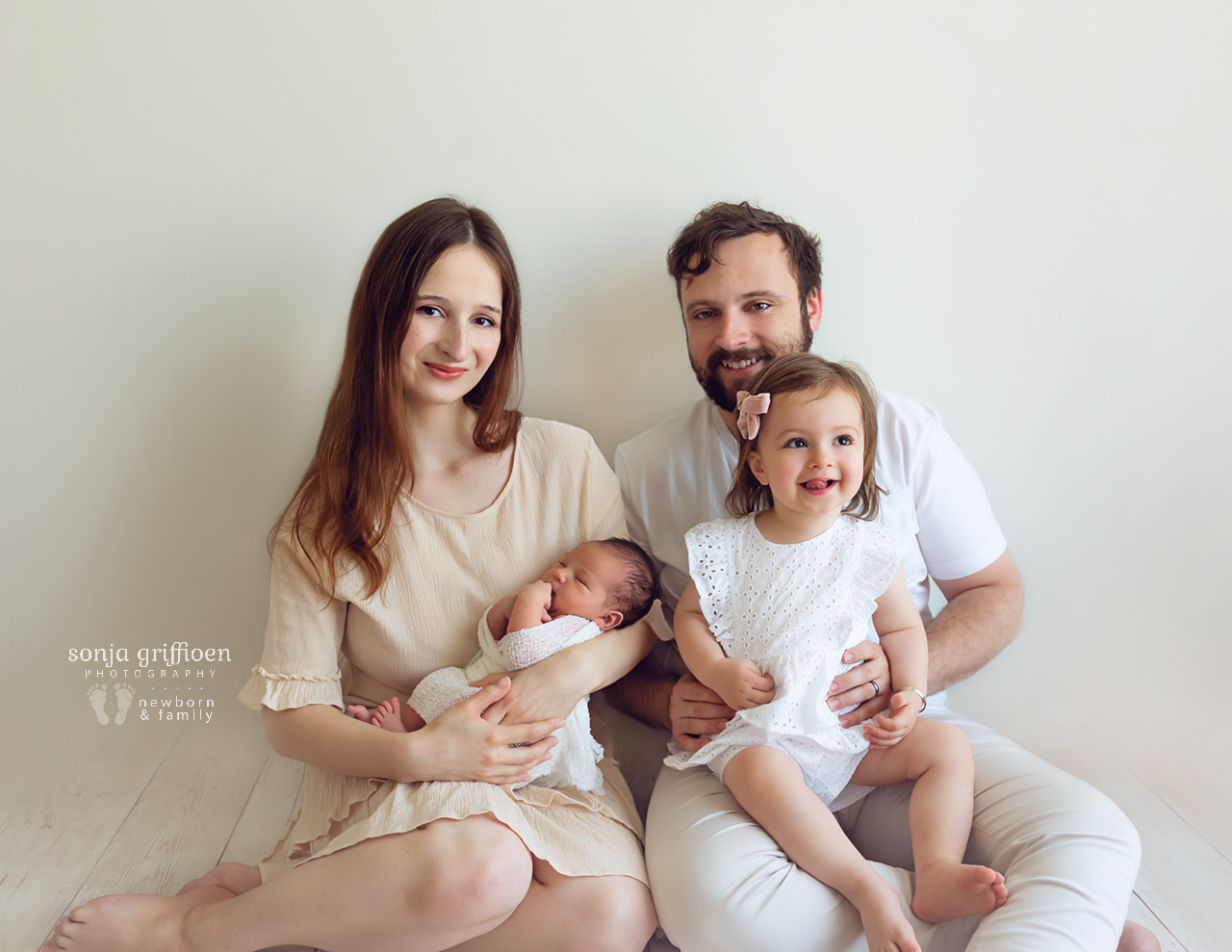 George-Newborn-Brisbane-Newborn-Photographer-Sonja-Griffioen-01.jpg