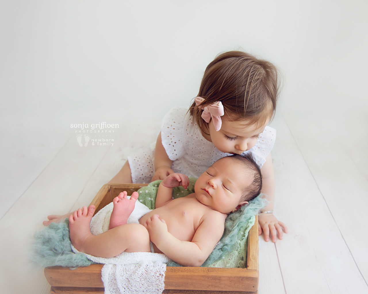 George-Newborn-Brisbane-Newborn-Photographer-Sonja-Griffioen-05.jpg