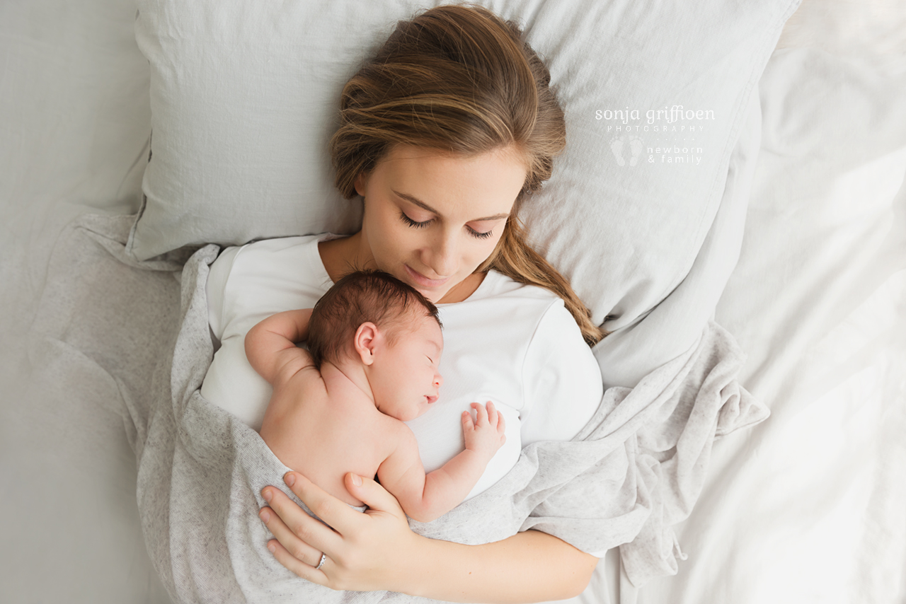 Gwen-Newborn-Brisbane-Newborn-Photographer-Sonja-Griffioen-01.jpg