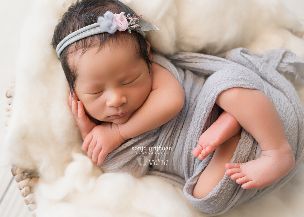 Harriet-Newborn-Brisbane-Newborn-Photographer-Sonja-Griffioen-06.jpg