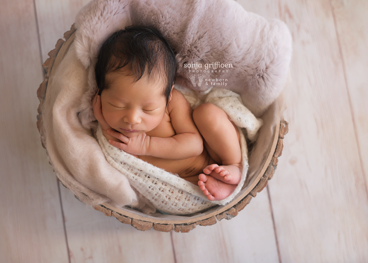 Harriet-Newborn-Brisbane-Newborn-Photographer-Sonja-Griffioen-13.jpg