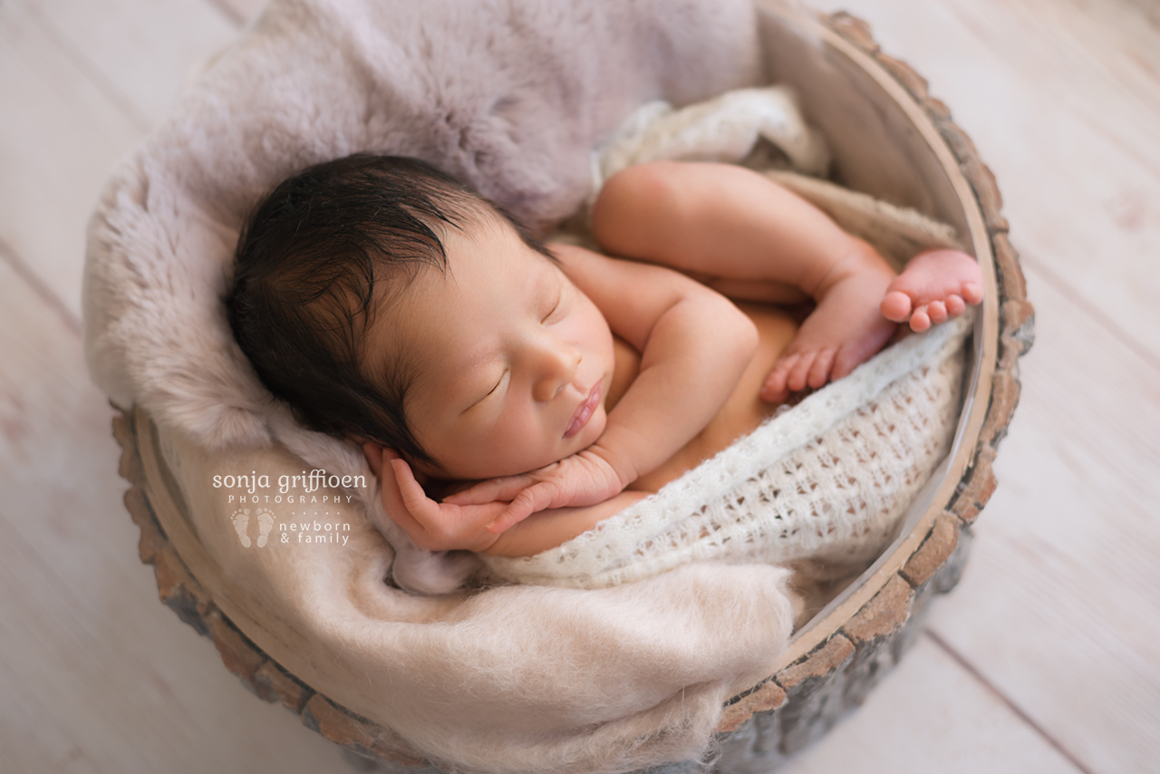 Harriet-Newborn-Brisbane-Newborn-Photographer-Sonja-Griffioen-14.jpg