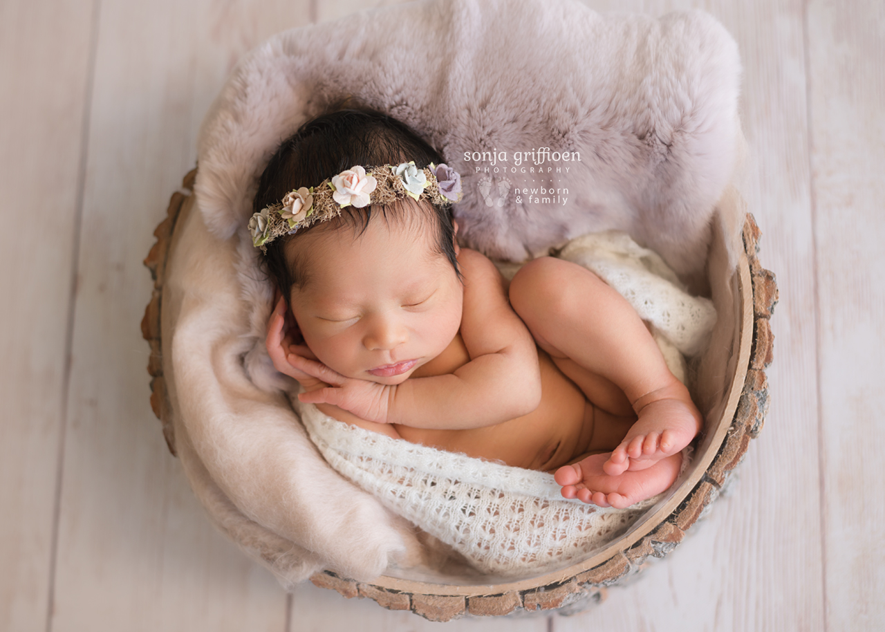 Harriet-Newborn-Brisbane-Newborn-Photographer-Sonja-Griffioen-15.jpg