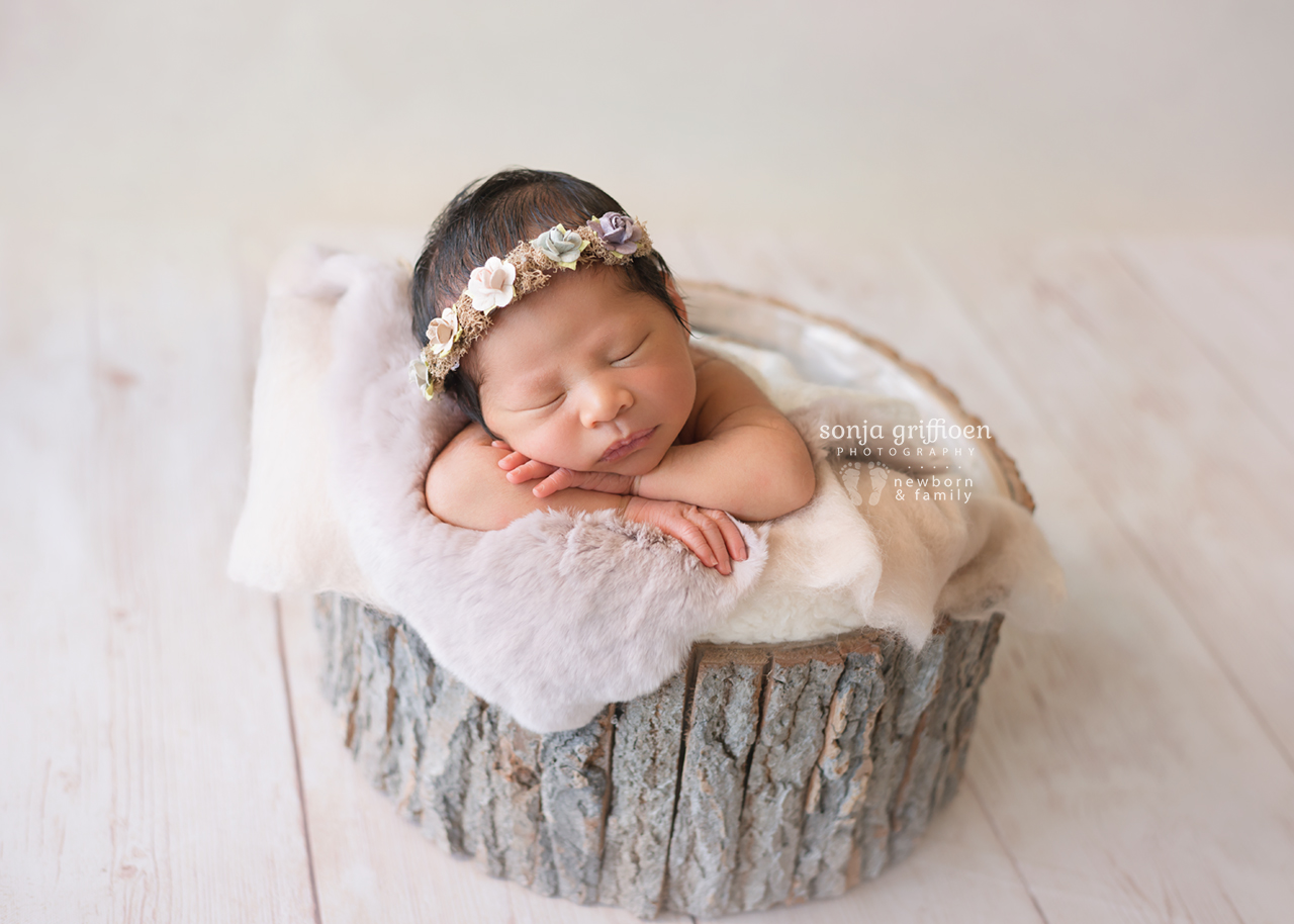 Harriet-Newborn-Brisbane-Newborn-Photographer-Sonja-Griffioen-18.jpg