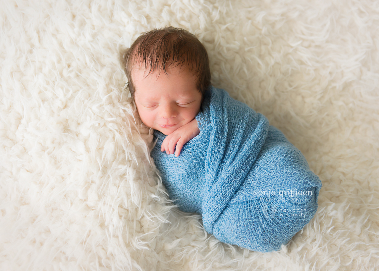 Harry-Newborn-Brisbane-Newborn-Photographer-Sonja-Griffioen-21.jpg