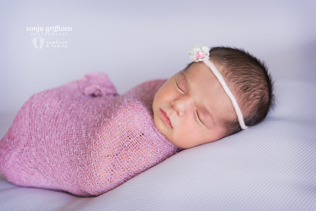 Hayley-Newborn-Brisbane-Newborn-Photographer-Sonja-Griffioen-15.jpg