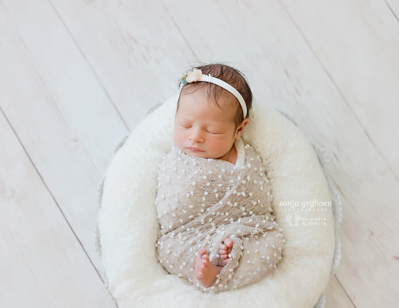 Hazel-Newborn-Brisbane-Newborn-Photographer-Sonja-Griffioen-07.jpg