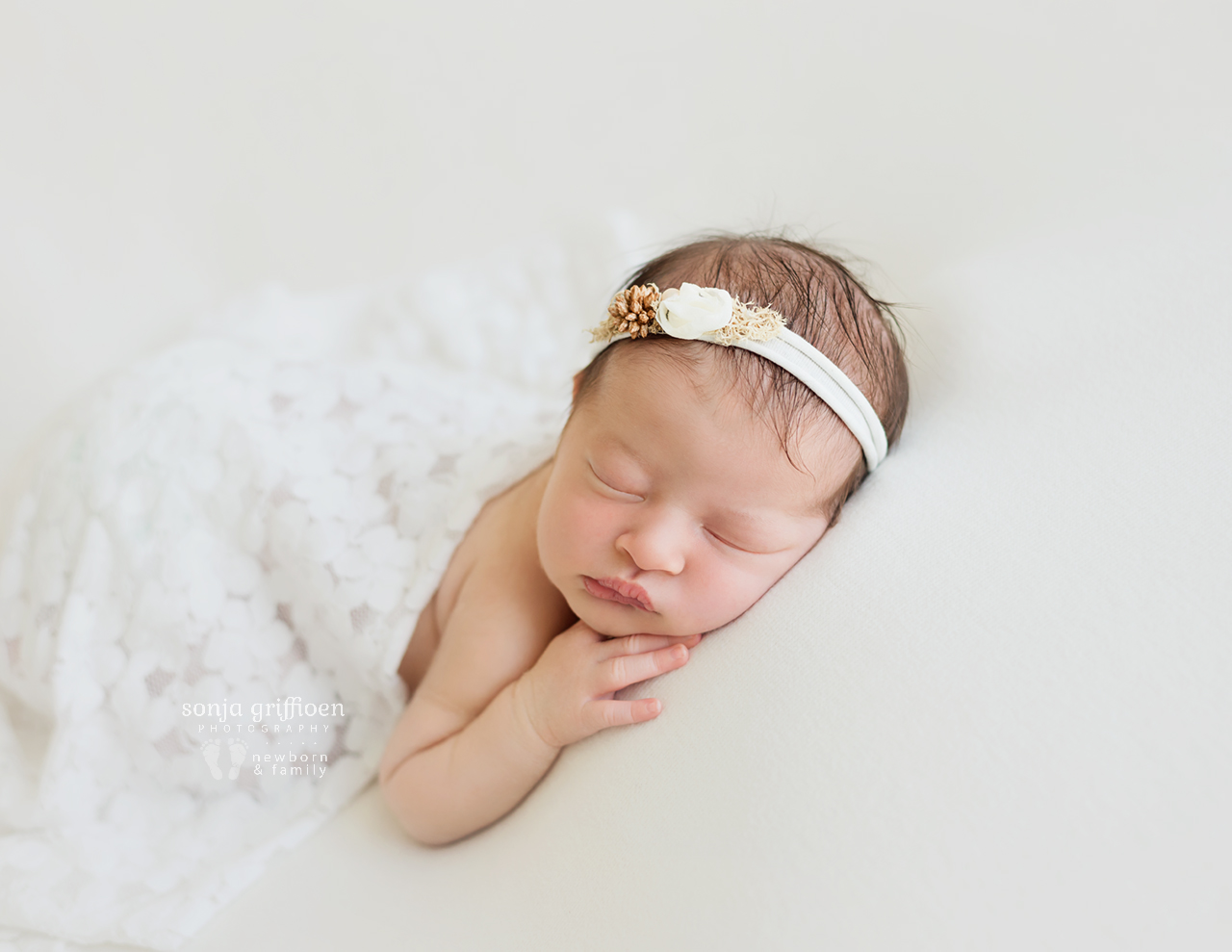 Hazel-Newborn-Brisbane-Newborn-Photographer-Sonja-Griffioen-15.jpg