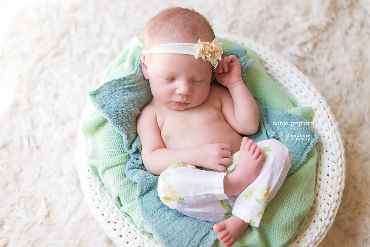 Isabella-Newborn-Brisbane-Newborn-Photographer-Sonja-Griffioen-17.jpg