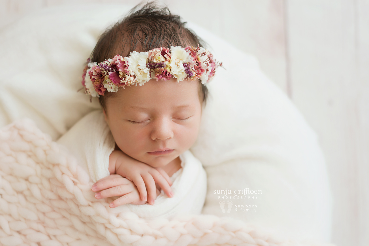 Isabella-Newborn-Brisbane-Newborn-Photographer_Sonja-Griffioen-04.jpg