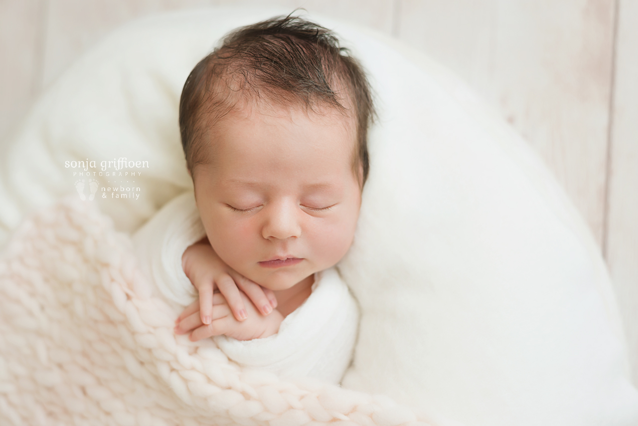 Isabella-Newborn-Brisbane-Newborn-Photographer_Sonja-Griffioen-05.jpg