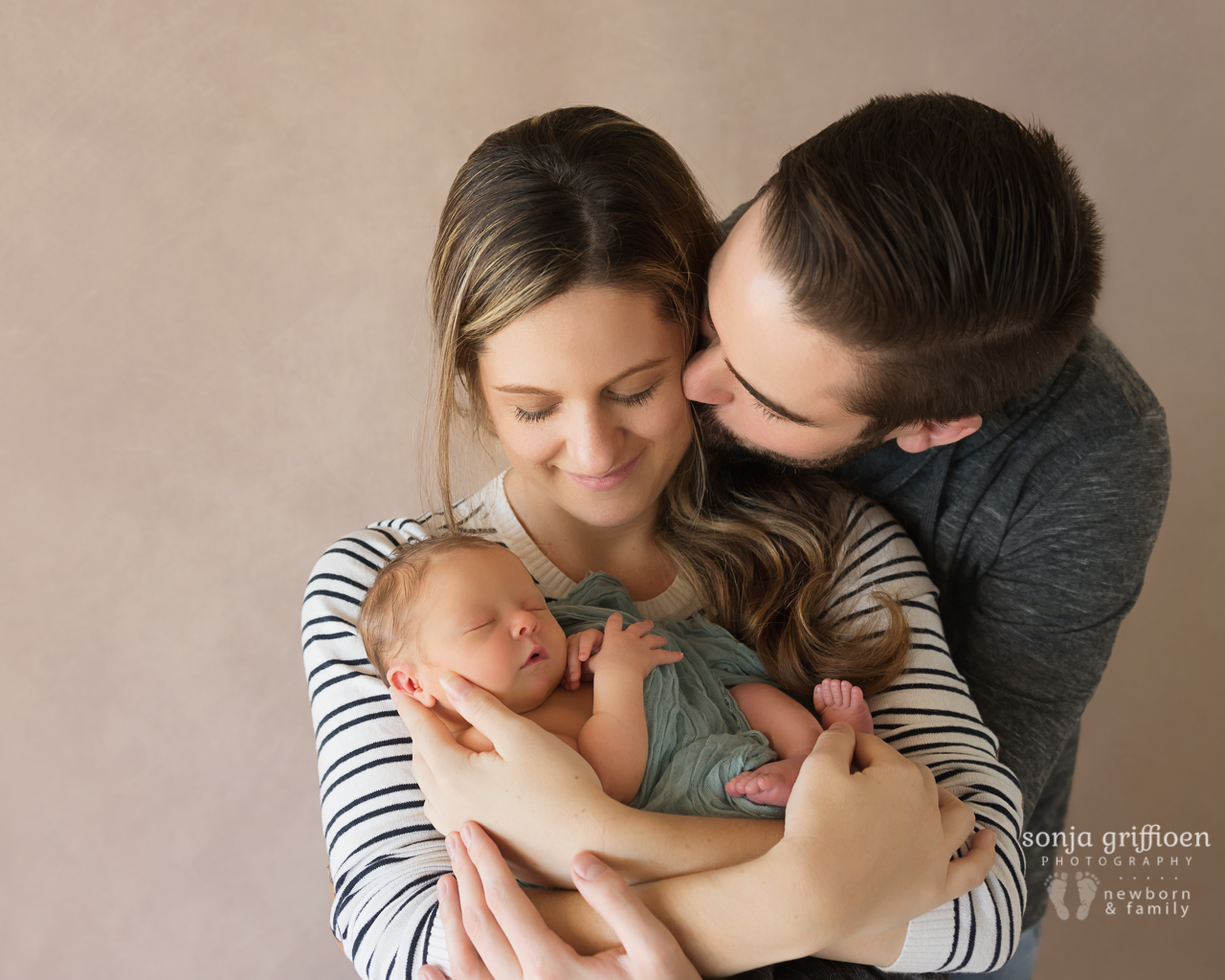 Isabelle-Newborn-Brisbane-Newborn-Photographer-Sonja-Griffioen-01.jpg