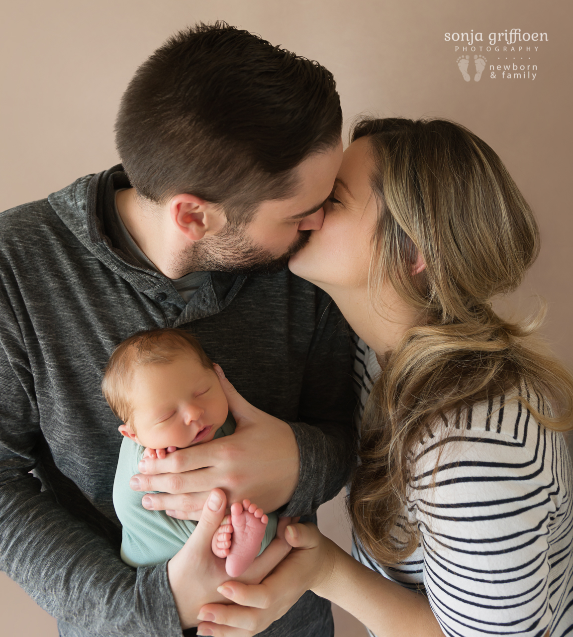 Isabelle-Newborn-Brisbane-Newborn-Photographer-Sonja-Griffioen-05.jpg