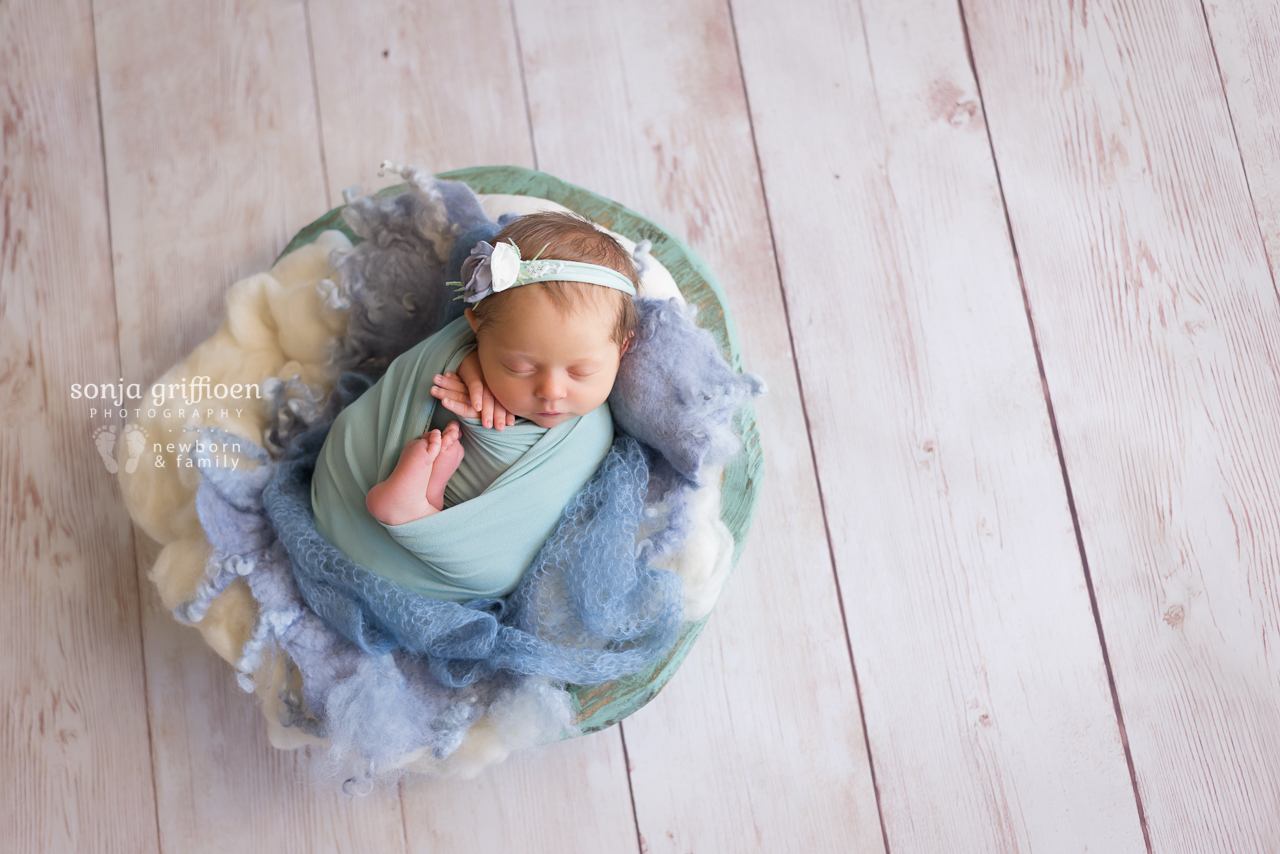 Isabelle-Newborn-Brisbane-Newborn-Photographer-Sonja-Griffioen-06.jpg