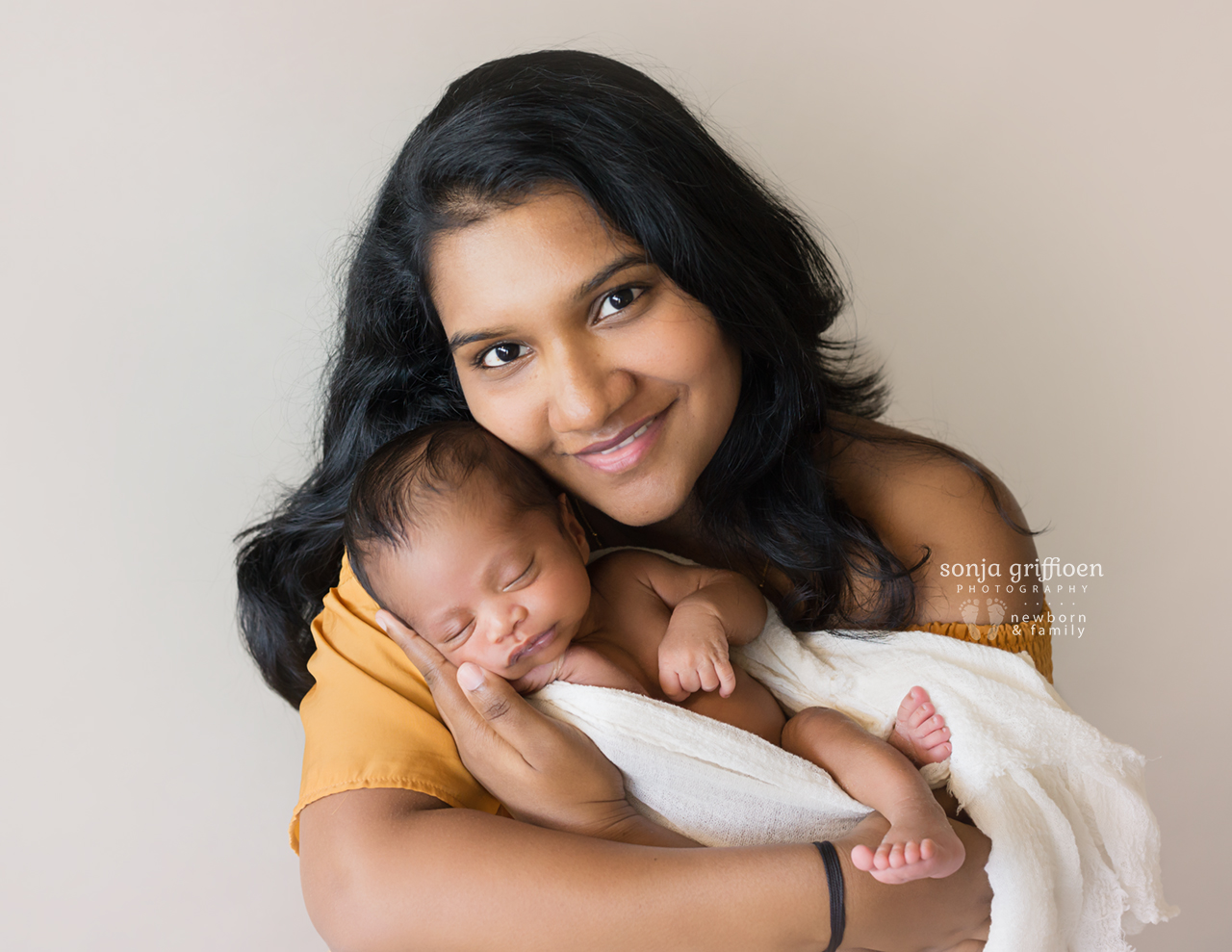 Ishaan-Newborn-Brisbane-Newborn-Photographer-Sonja-Griffioen-15.jpg