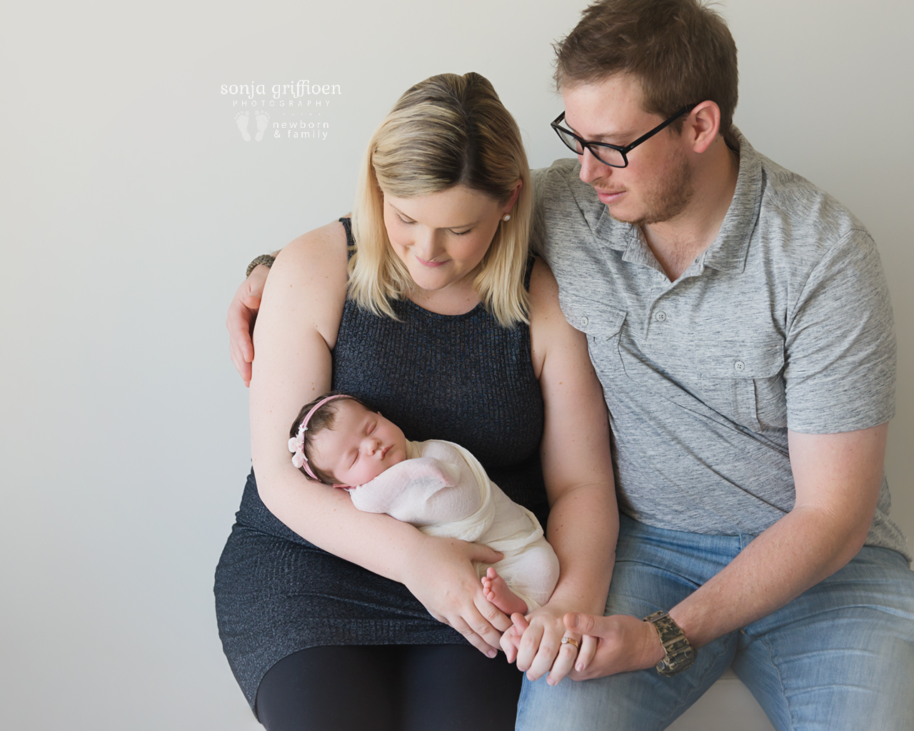 Isla-Newborn-Brisbane-Newborn-Photographer-Sonja-Griffioen-05.jpg