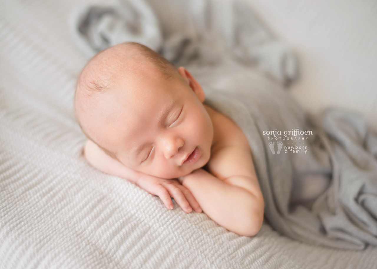 Jacob-Newborn-Brisbane-Newborn-Photographer-Sonja-Griffioen-08.jpg