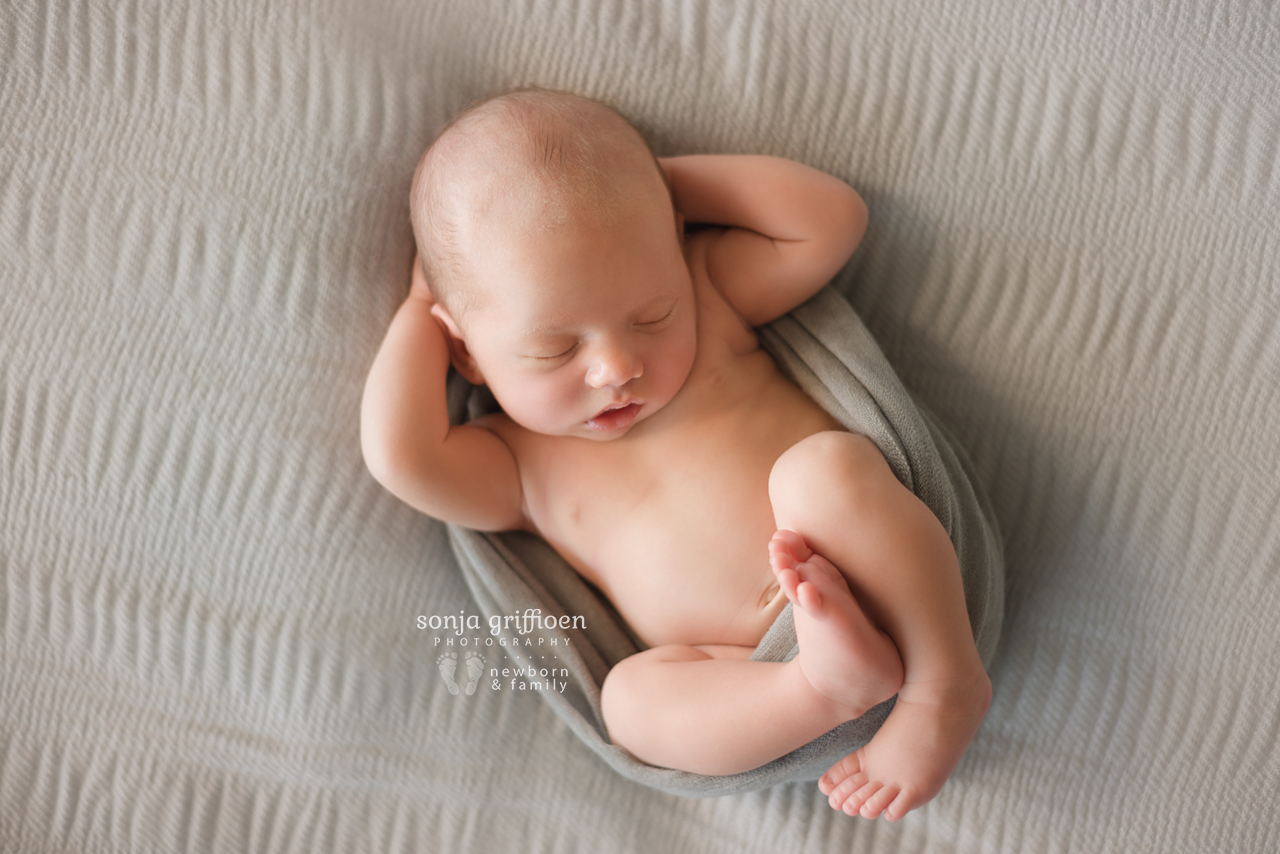 Jacob-Newborn-Brisbane-Newborn-Photographer-Sonja-Griffioen-10.jpg