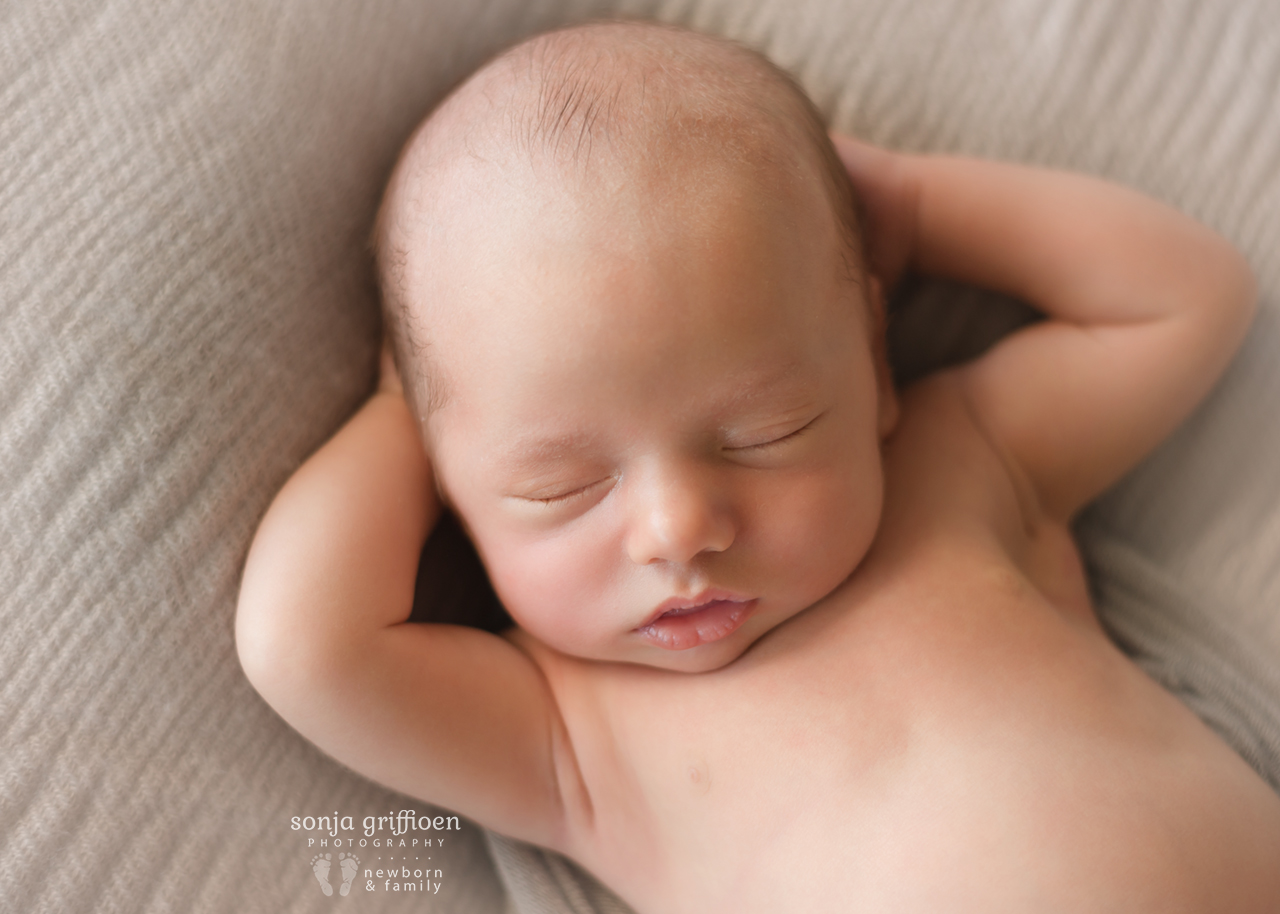 Jacob-Newborn-Brisbane-Newborn-Photographer-Sonja-Griffioen-11.jpg