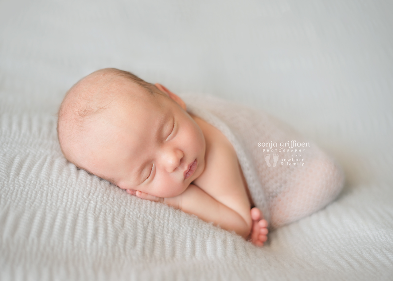 Jacob-Newborn-Brisbane-Newborn-Photographer-Sonja-Griffioen-16.jpg