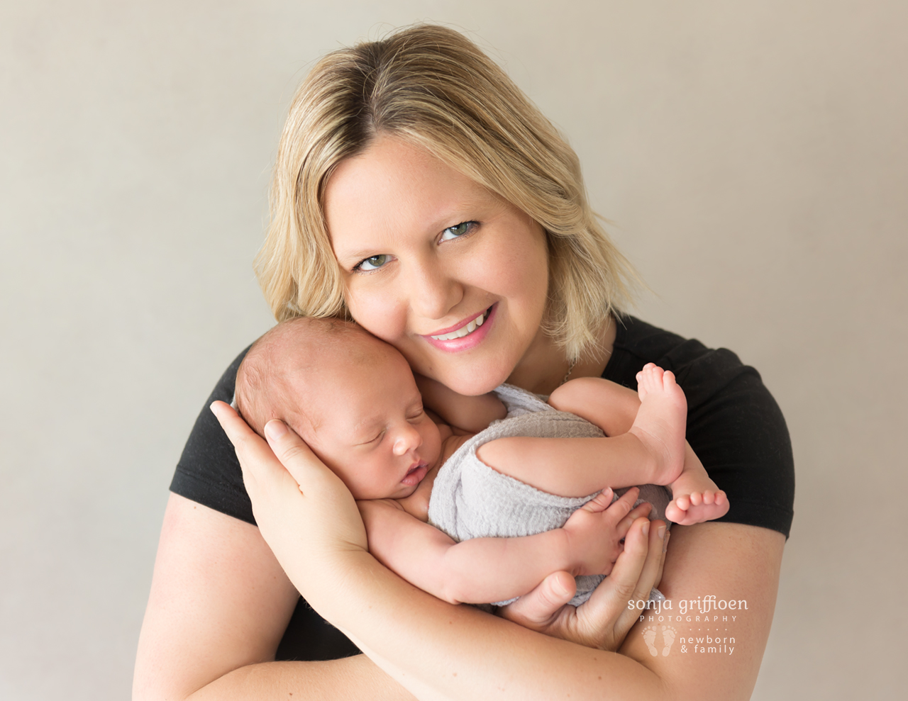 Jacob-Newborn-Brisbane-Newborn-Photographer-Sonja-Griffioen-21.jpg