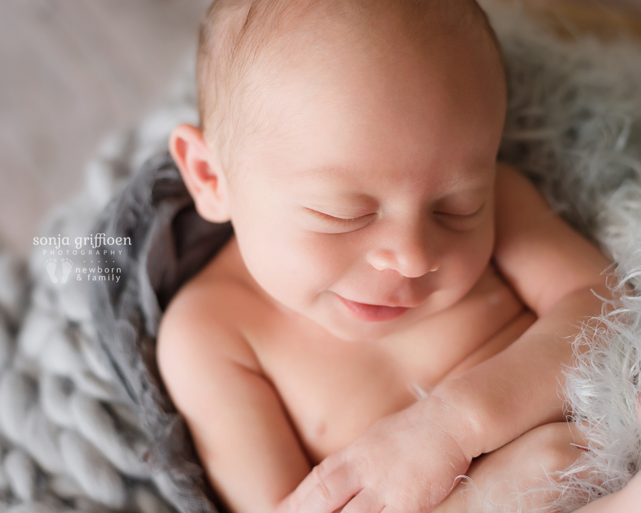 James-Newborn-Brisbane-Newborn-Photographer-Sonja-Griffioen-04.jpg