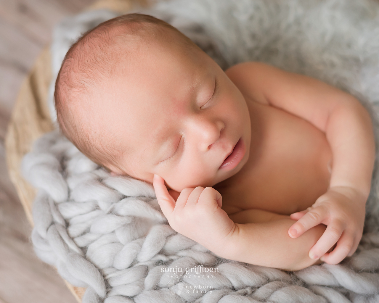 James-Newborn-Brisbane-Newborn-Photographer-Sonja-Griffioen-05.jpg