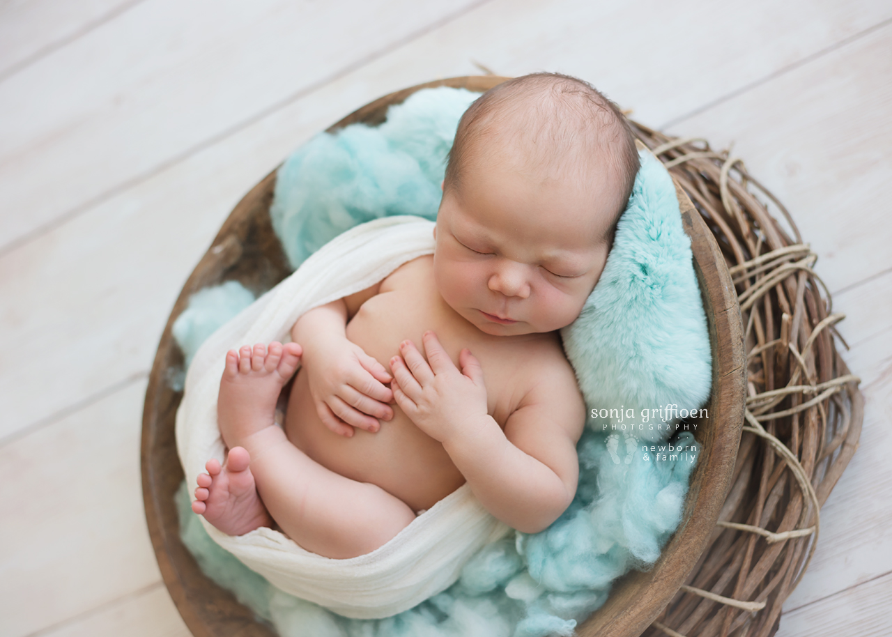 Joshua-Newborn-Brisbane-Newborn-Photographer-Sonja-Griffioen-05.jpg