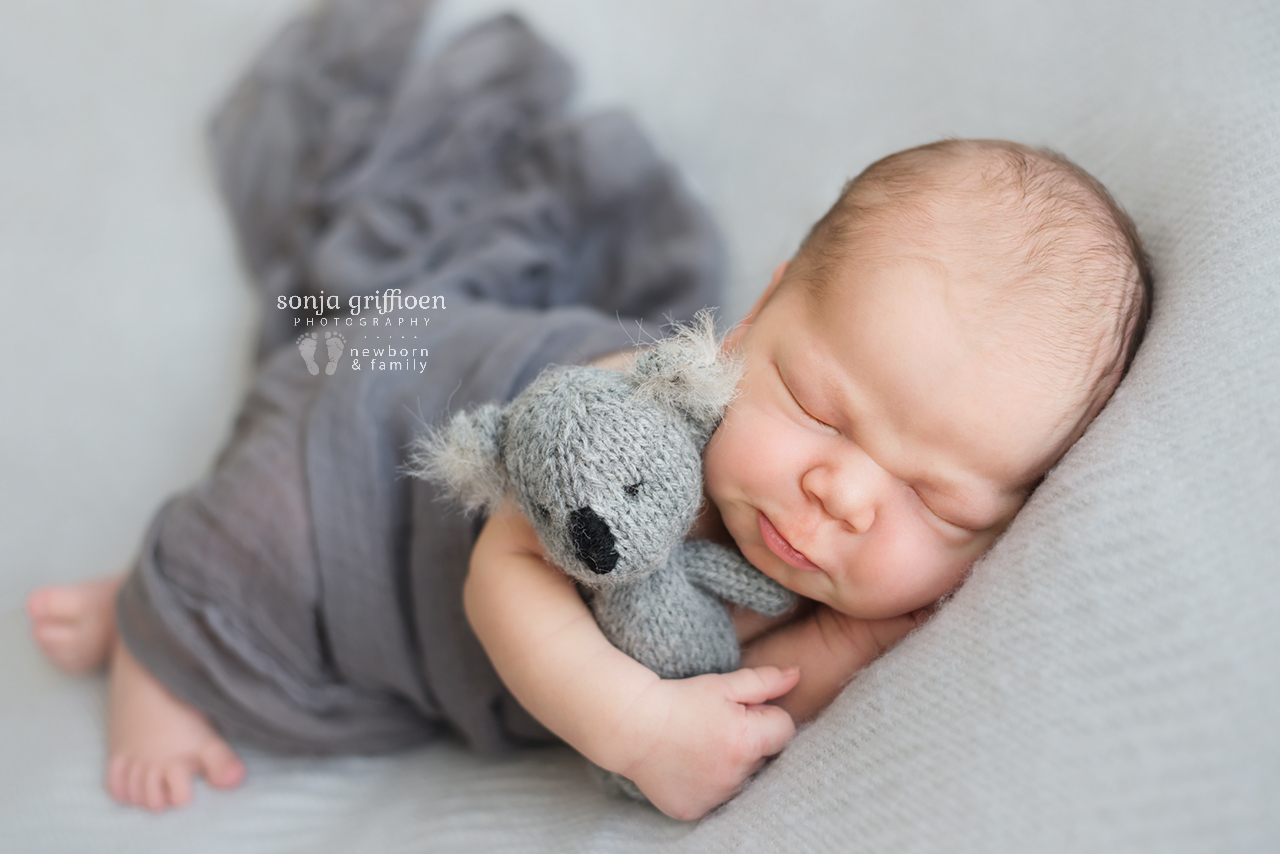 Joshua-Newborn-Brisbane-Newborn-Photographer-Sonja-Griffioen-06.jpg