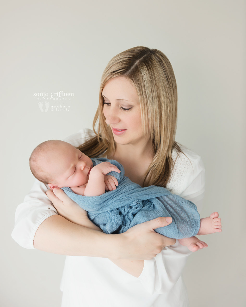 Joshua-Newborn-Brisbane-Newborn-Photographer-Sonja-Griffioen-12.jpg