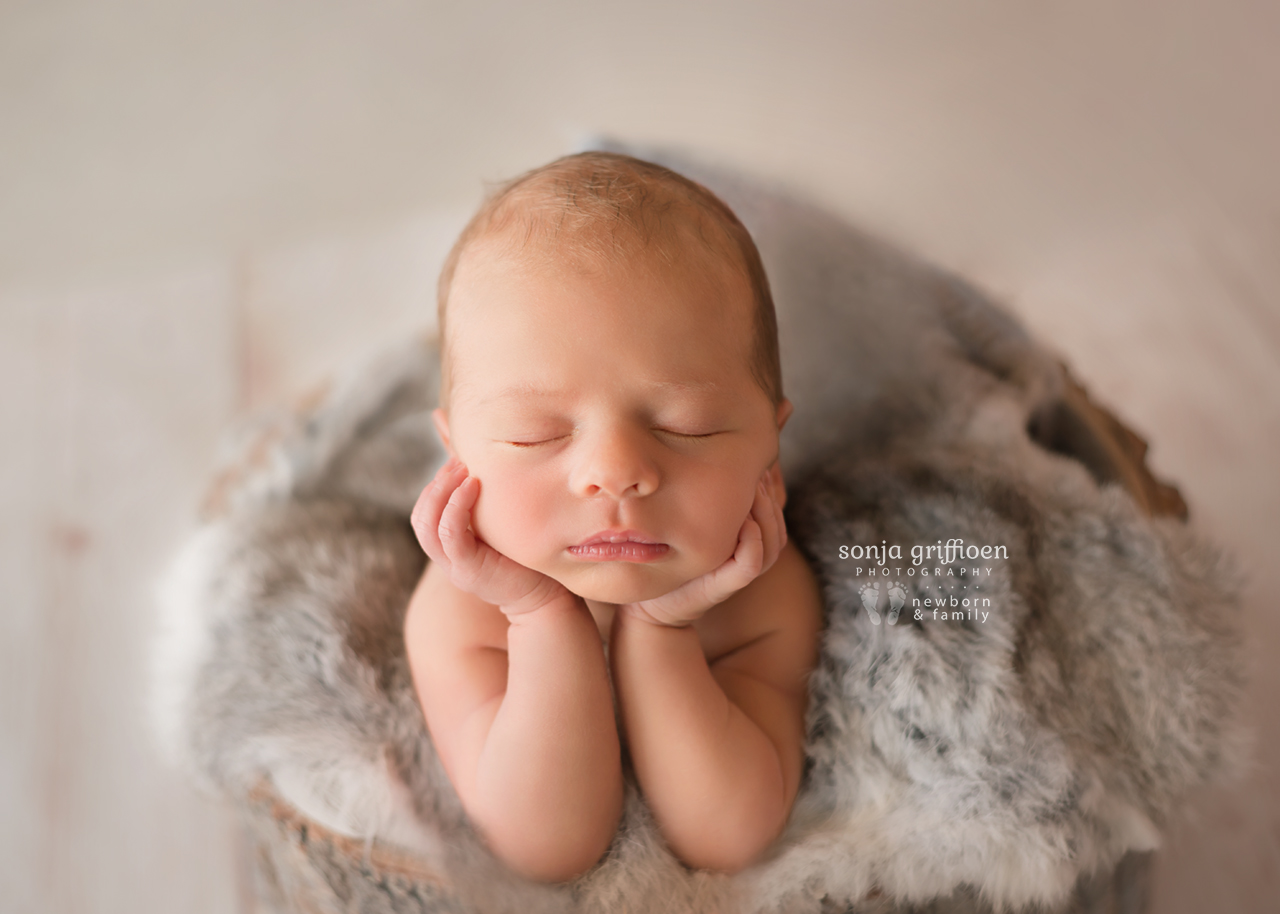 Koby-Newborn-Brisbane-Newborn-Photographer-Sonja-Griffioen-11.jpg