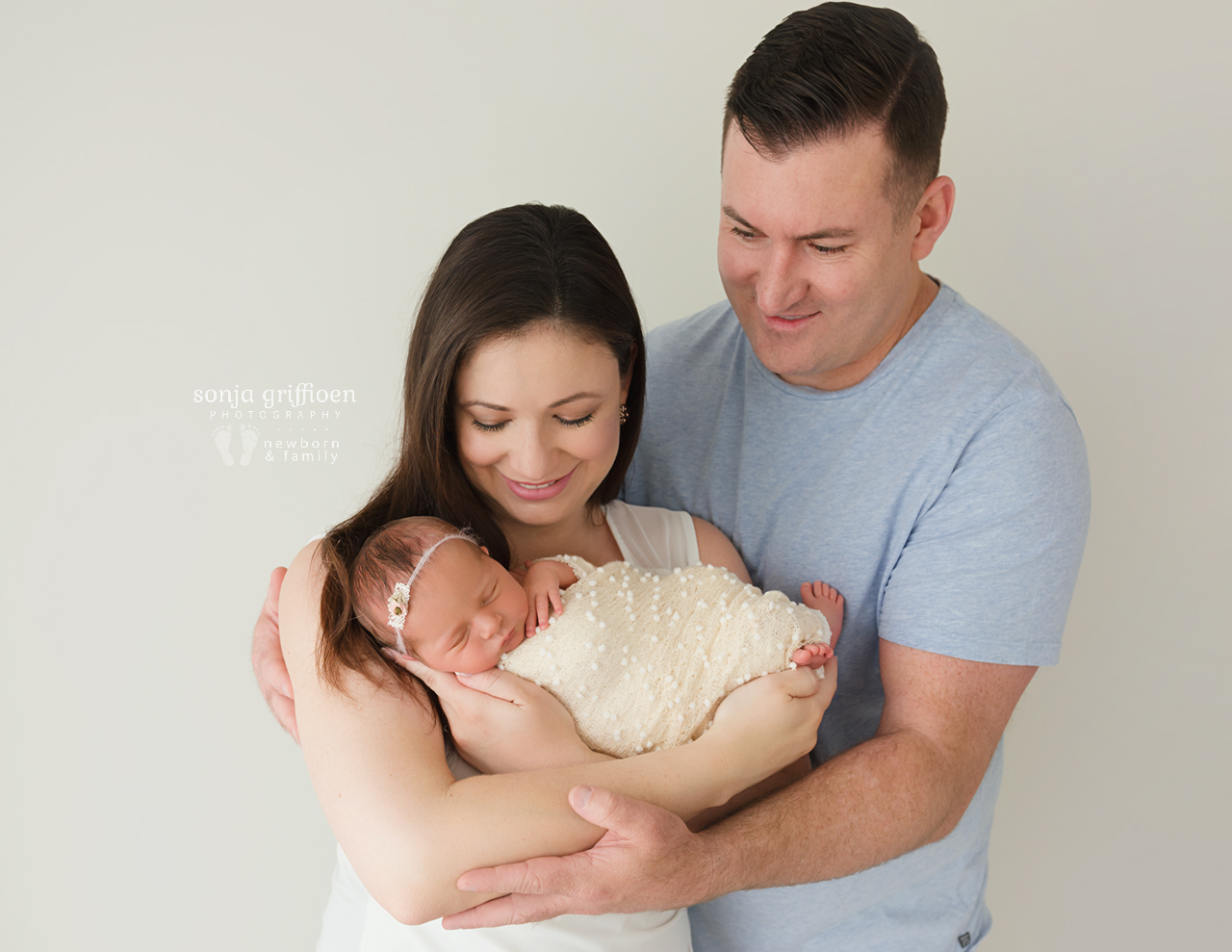 Lara-Newborn-Brisbane-Newborn-Photographer-Sonja-Griffioen-031.jpg