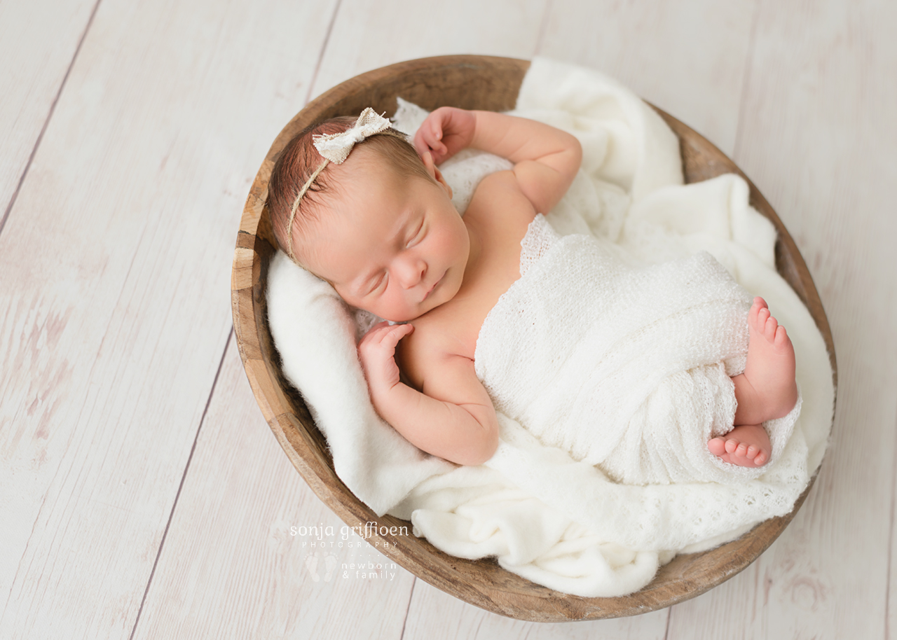 Lara-Newborn-Brisbane-Newborn-Photographer-Sonja-Griffioen-071.jpg