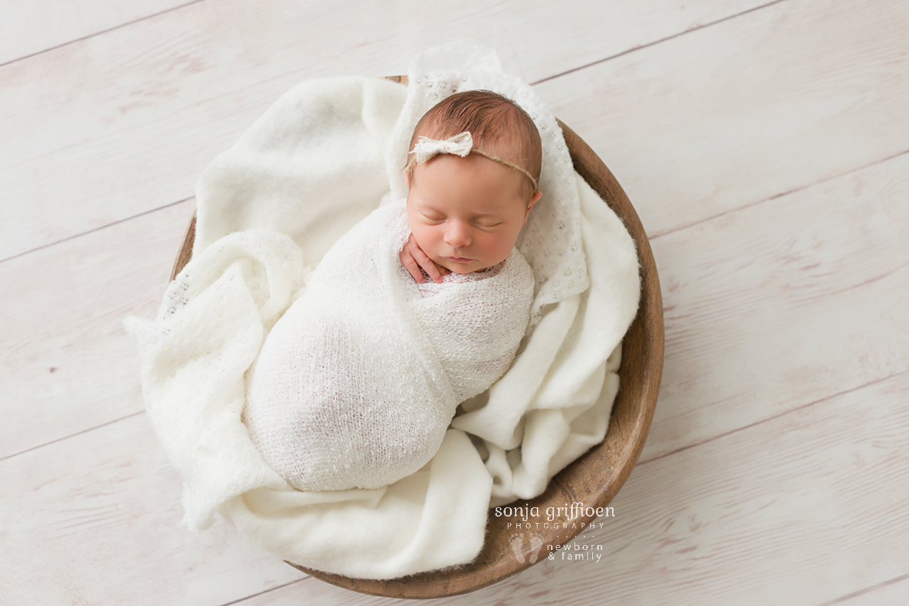 Lara-Newborn-Brisbane-Newborn-Photographer-Sonja-Griffioen-081.jpg