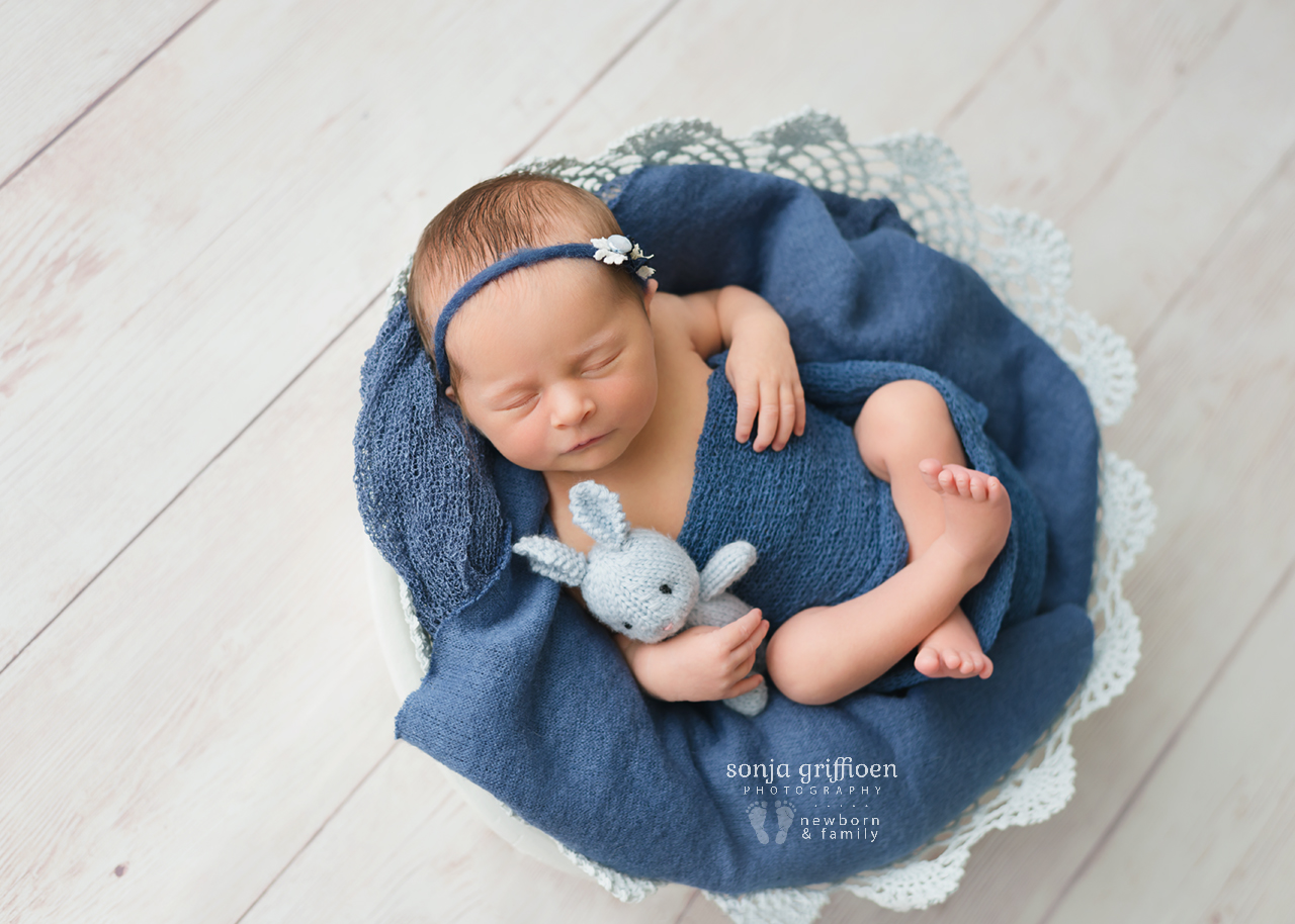 Lara-Newborn-Brisbane-Newborn-Photographer-Sonja-Griffioen-11.jpg