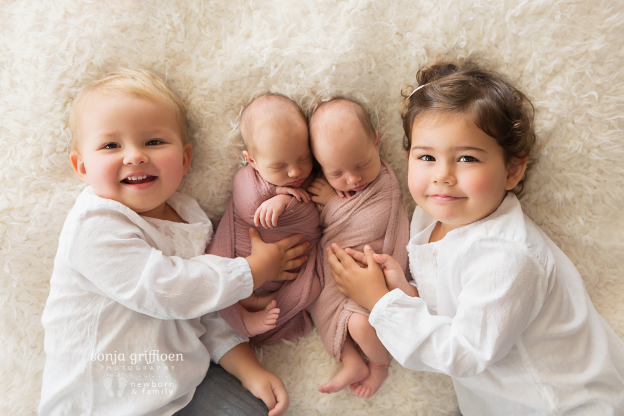 Leia-Daisy-Newborn-Brisbane-Newborn-Photographer-Sonja-Griffioen-17.jpg