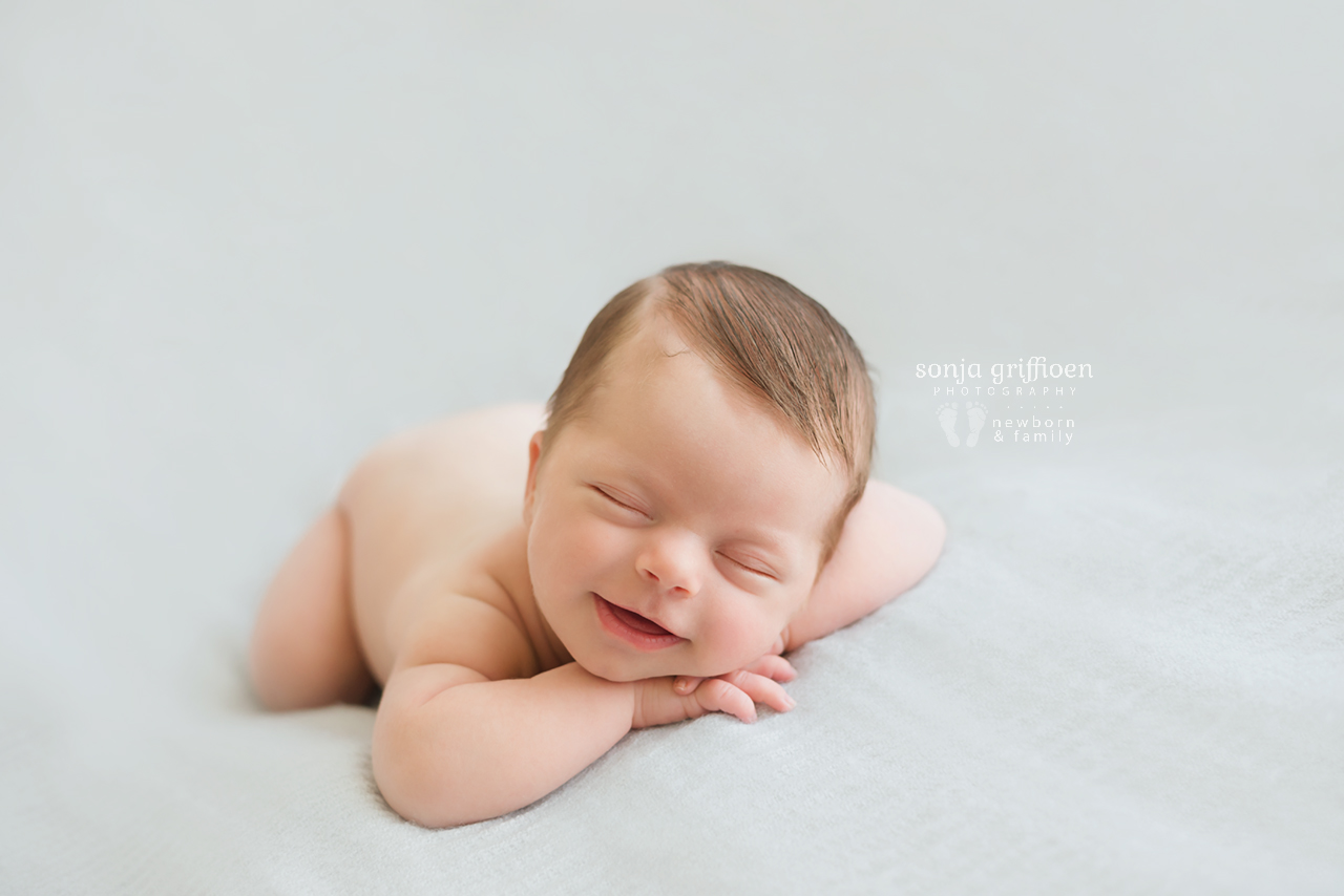 Lennox-Newborn-Brisbane-Newborn-Photographer-Sonja-Griffioen-17.jpg